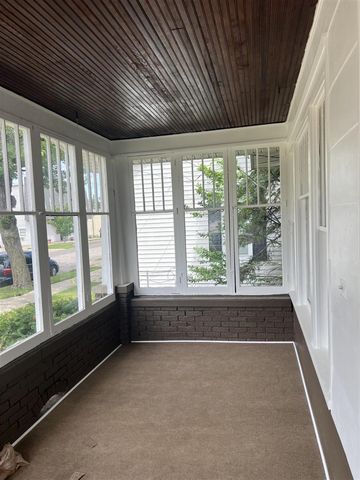 757 Washington Avenue, Muskegon, MI 49441