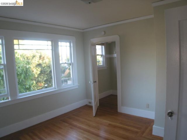 1239 Berkeley Way, Berkeley, CA 94702