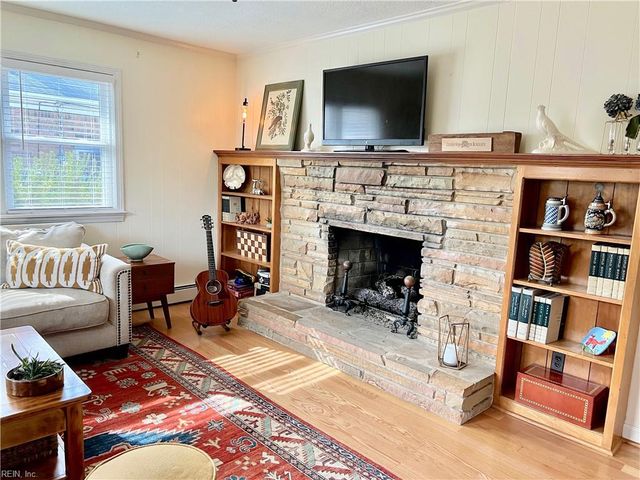 4652 Paul Revere RD, Virginia Beach, VA 23455