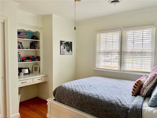 4652 Paul Revere RD, Virginia Beach, VA 23455