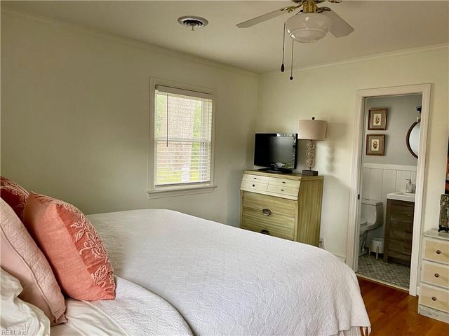 4652 Paul Revere RD, Virginia Beach, VA 23455