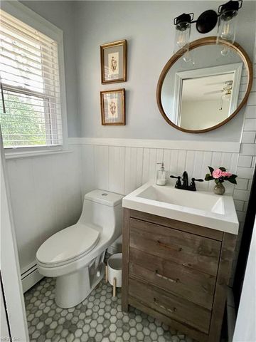 4652 Paul Revere RD, Virginia Beach, VA 23455