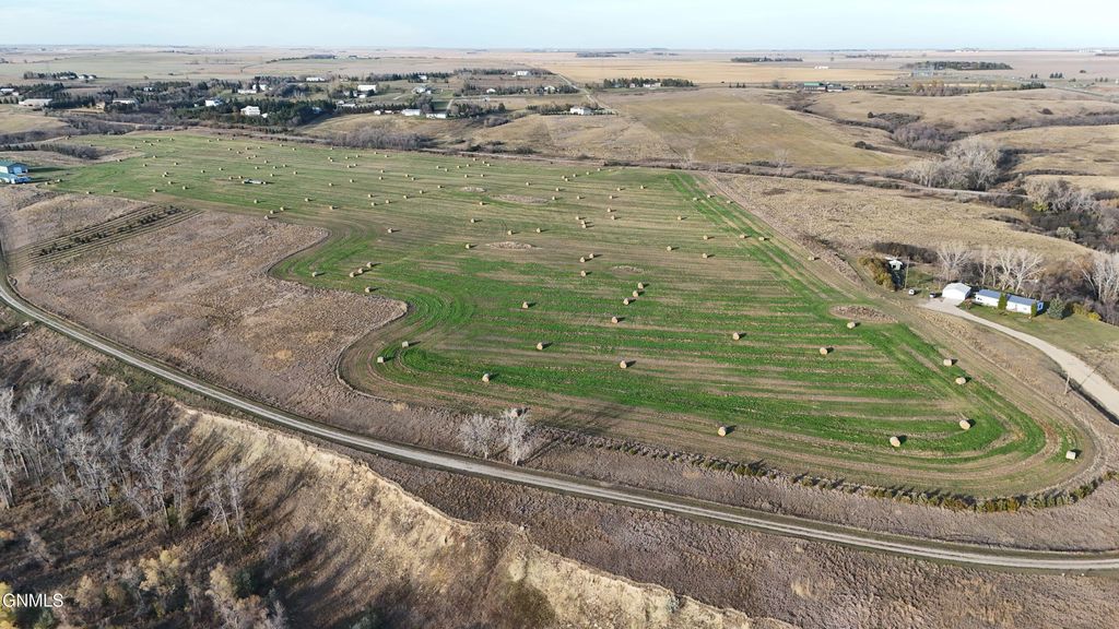 2 Lewis And Clark Trail, Washburn, ND 58577 photo 5