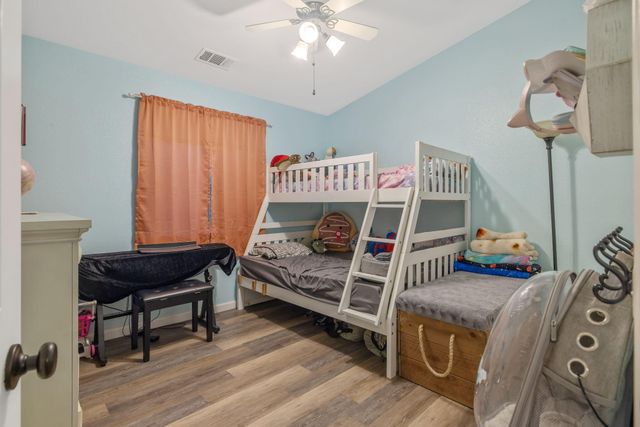 3623 E Acequia Court, Visalia, CA 93292