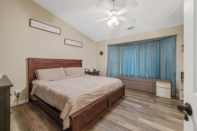 3623 E Acequia Court, Visalia, CA 93292