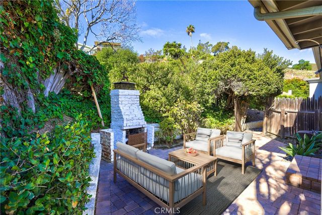 580 Poplar Street, Laguna Beach, CA 92651