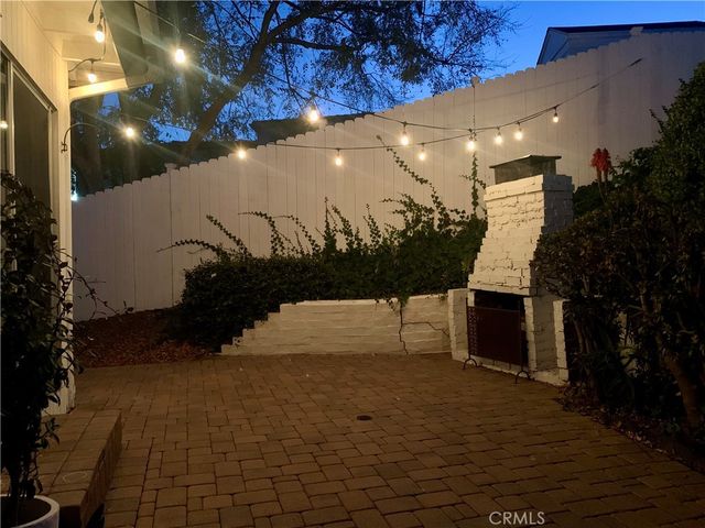 580 Poplar Street, Laguna Beach, CA 92651