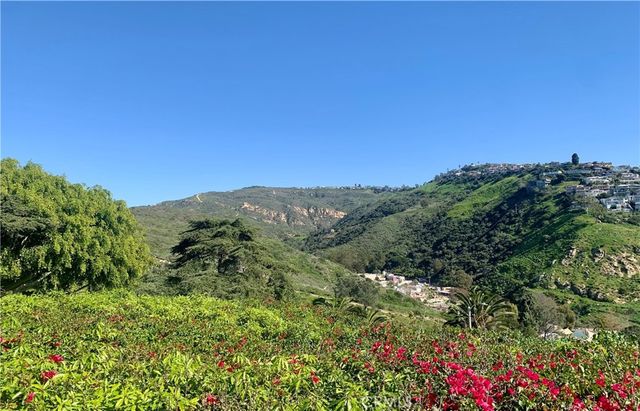 580 Poplar Street, Laguna Beach, CA 92651