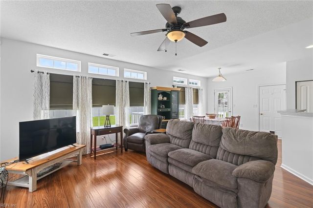3008 Newbury CT, Suffolk, VA 23435
