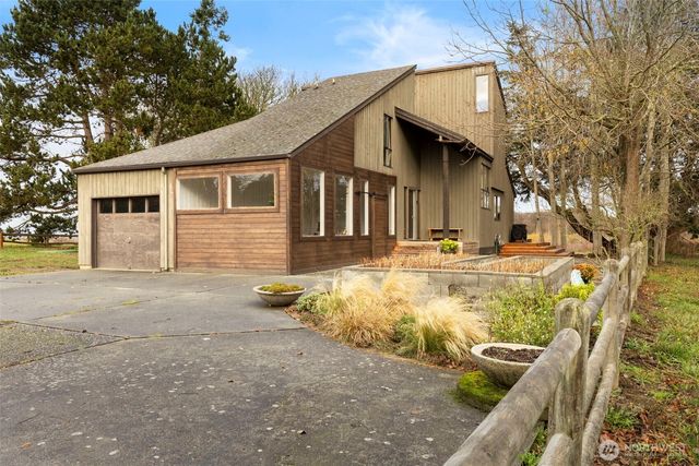 70 Twin View Drive, Sequim, WA 98382