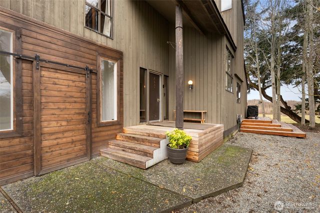 70 Twin View Drive, Sequim, WA 98382