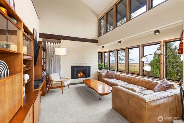 70 Twin View Drive, Sequim, WA 98382