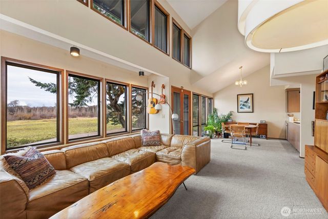 70 Twin View Drive, Sequim, WA 98382