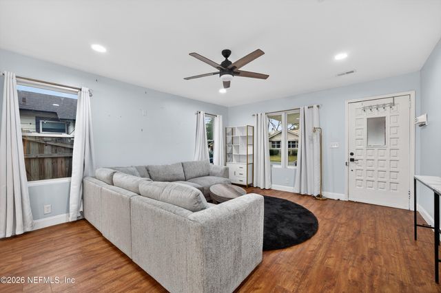 4719 COLLEGE Street, Jacksonville, FL 32205