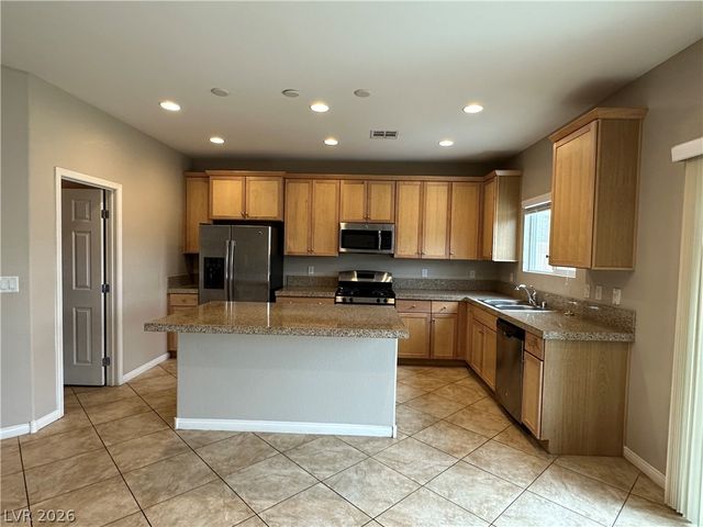 6463 Pochman Mesa Street, Las Vegas, NV 89113
