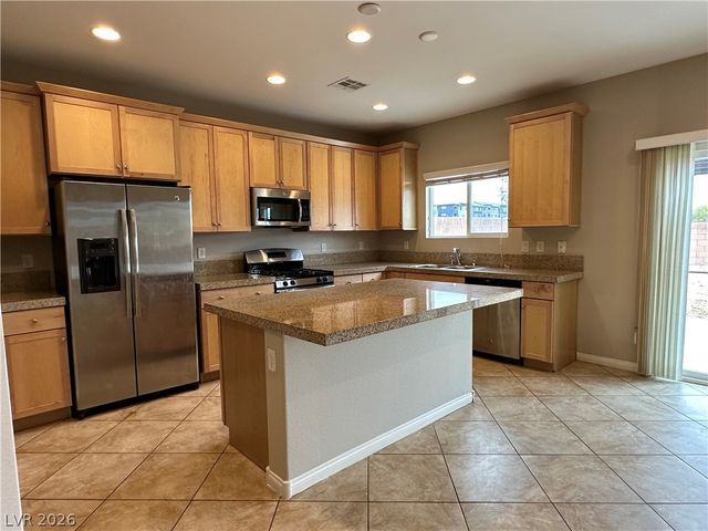 6463 Pochman Mesa Street, Las Vegas, NV 89113