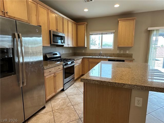 6463 Pochman Mesa Street, Las Vegas, NV 89113