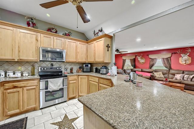 3138 Scarbrough Road, Sadler, TX 76264
