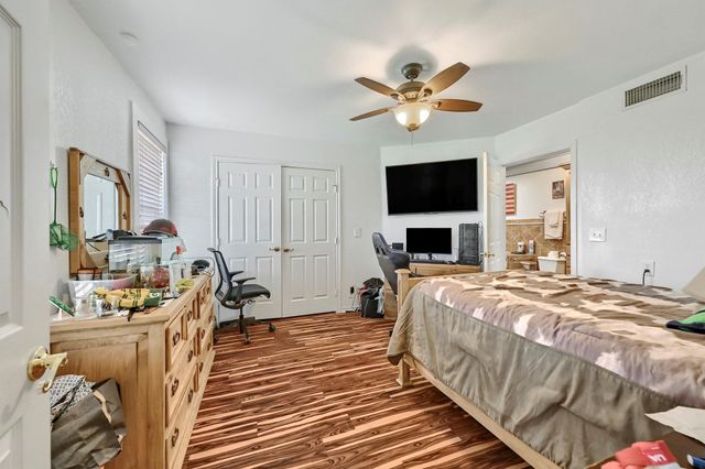 3138 Scarbrough Road, Sadler, TX 76264