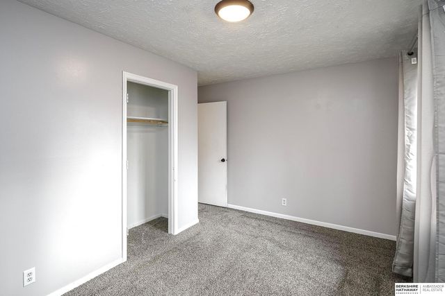 29 Redwood Lane, Yutan, NE 68073