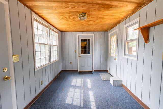 24076 2nd Avenue, Mattawan, MI 49071