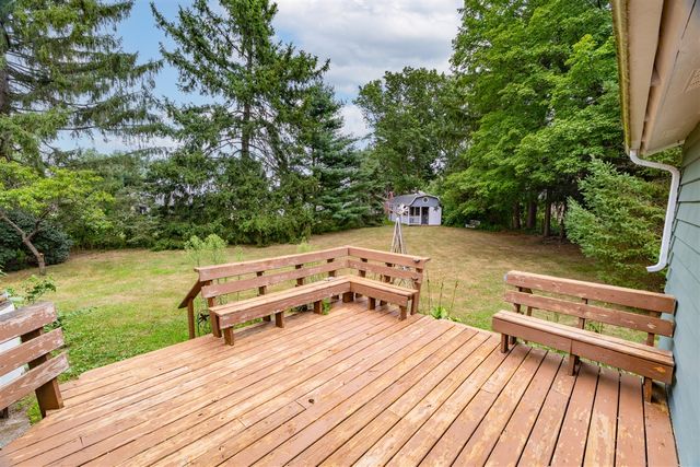 24076 2nd Avenue, Mattawan, MI 49071