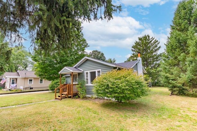 24076 2nd Avenue, Mattawan, MI 49071