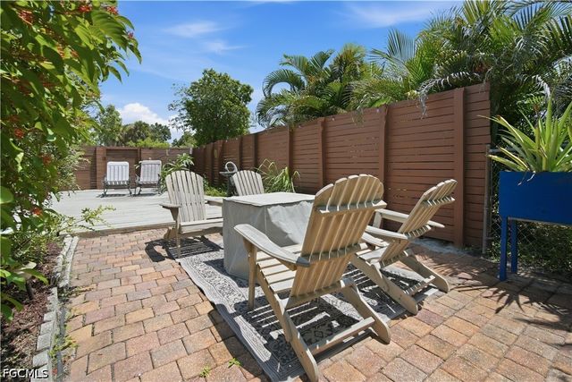 1024 El Mar AVE, Fort Myers, FL 33919