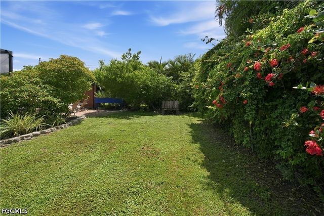 1024 El Mar AVE, Fort Myers, FL 33919