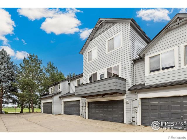 3686 Oakwood Drive, Longmont, CO 80503