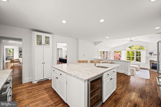 1208 WAVERLY RD, Gladwyne, PA 19035
