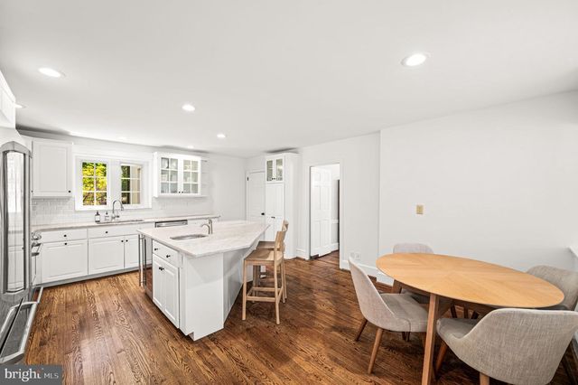 1208 WAVERLY RD, Gladwyne, PA 19035