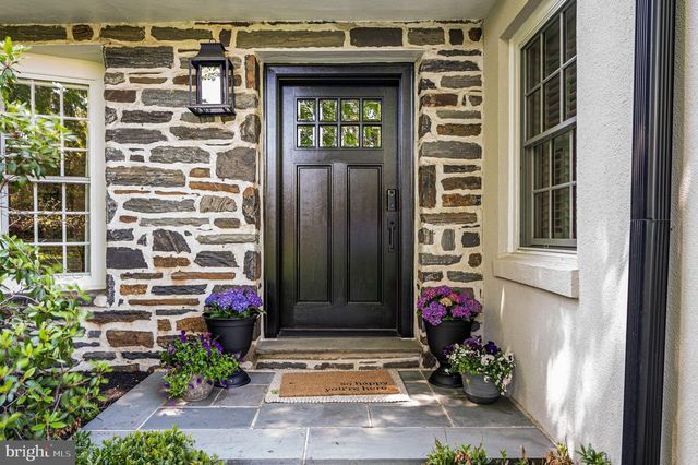 1208 WAVERLY RD, Gladwyne, PA 19035