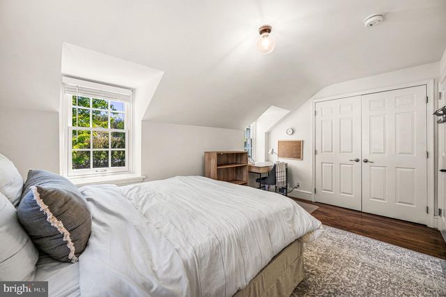 1208 WAVERLY RD, Gladwyne, PA 19035