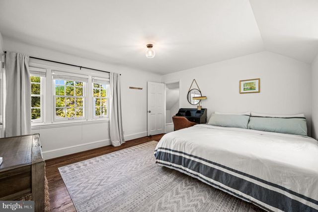 1208 WAVERLY RD, Gladwyne, PA 19035