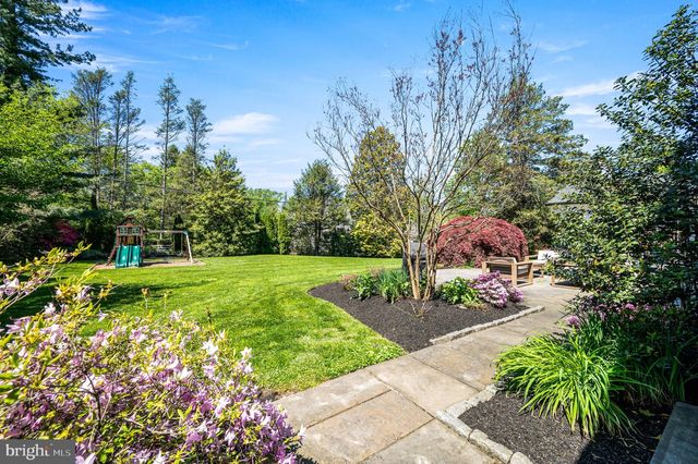 1208 WAVERLY RD, Gladwyne, PA 19035