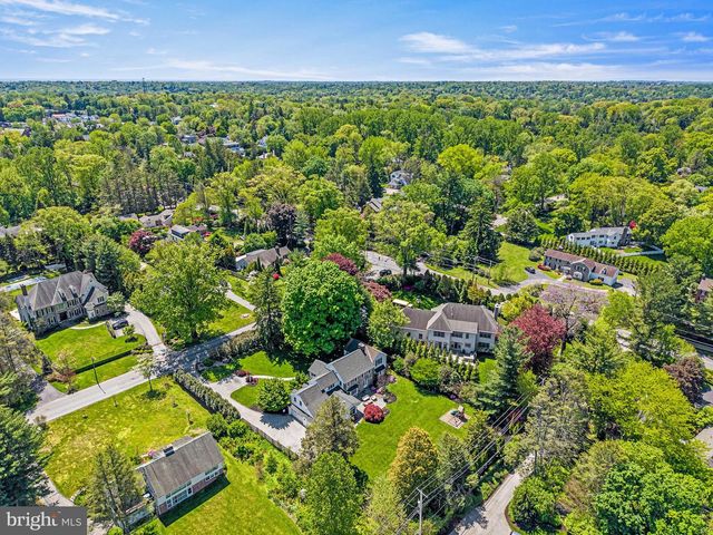 1208 WAVERLY RD, Gladwyne, PA 19035