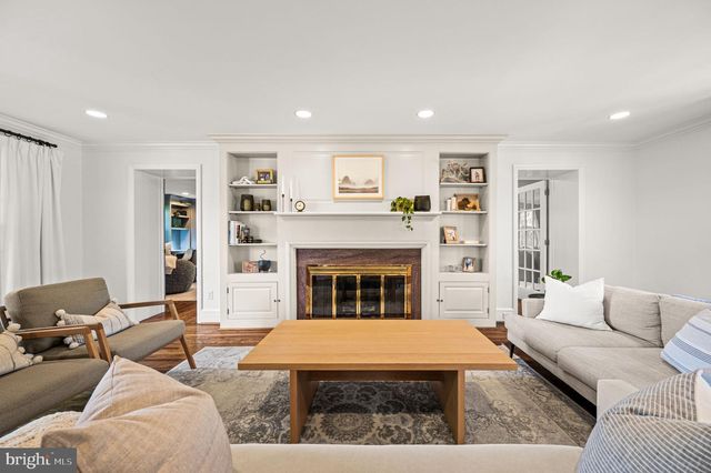 1208 WAVERLY RD, Gladwyne, PA 19035