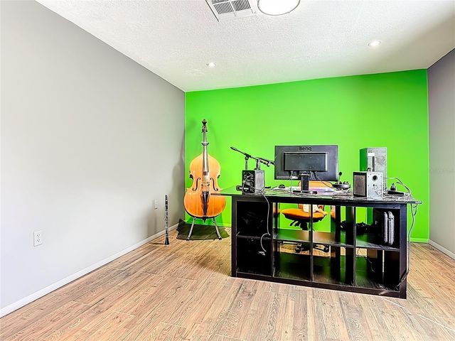 2720 HANDLEY BOULEVARD, Lakeland, FL 33803