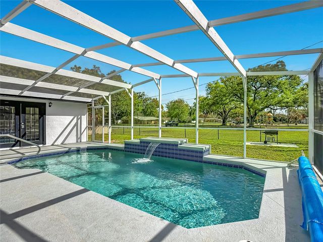 2720 HANDLEY BOULEVARD, Lakeland, FL 33803