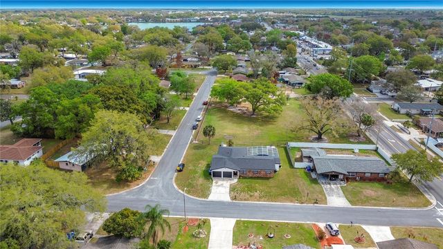 2720 HANDLEY BOULEVARD, Lakeland, FL 33803