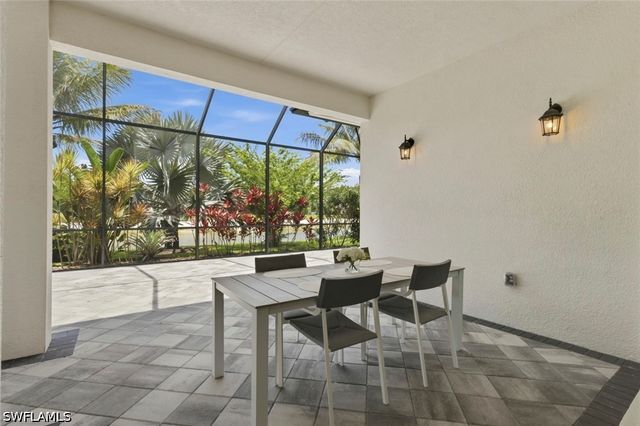 4715 Kensington CIR, Naples, FL 34119