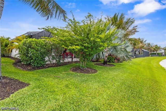 4715 Kensington CIR, Naples, FL 34119