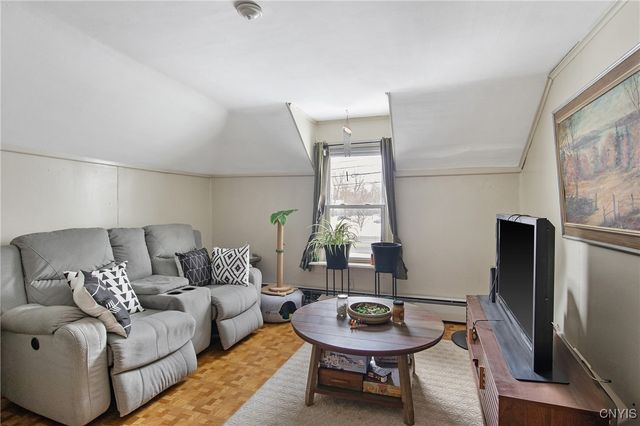 104 Tamarack Street, Salina, NY 13088