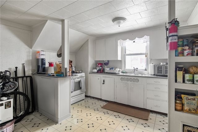 104 Tamarack Street, Salina, NY 13088