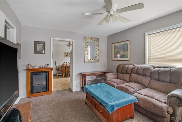 104 Tamarack Street, Salina, NY 13088