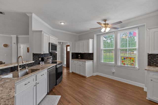 23200 Baneberry Road, Magnolia, TX 77355