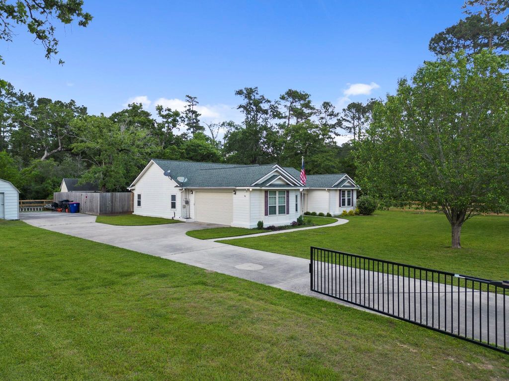 23200 Baneberry Road, Magnolia, TX 77355