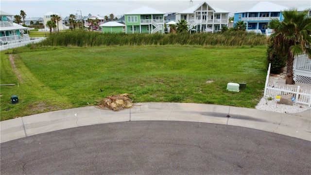 4826 Sanibel Lane, Port Aransas, TX 78373