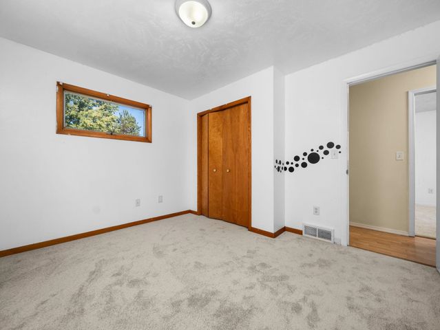 1800 Fairfield Drive, Green Lake Twp, MI 49637